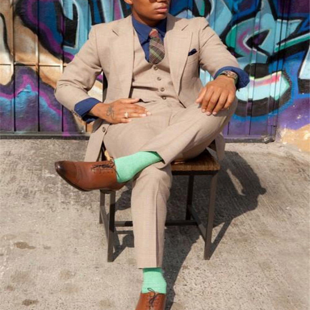 Men'S Formal Wear Not Suit - ชุดสูทแต่งงานผู้ชายทรงสลิมฟิตสีงาช้าง 3 ชิ้น พร้อมเสื้อแจ็คเก็ตปกแหลม เสื้อกั๊ก และกางเกง